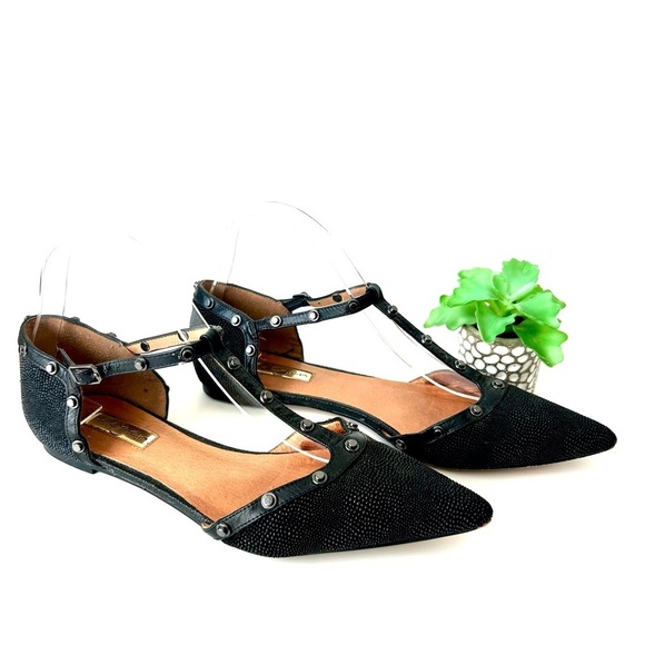 Halogen 'Olson' Pointed Toe Studded T-Strap Flats Size 8.5 - Picture 4 of 8